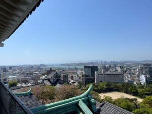 和歌山城の天守閣から見える景色